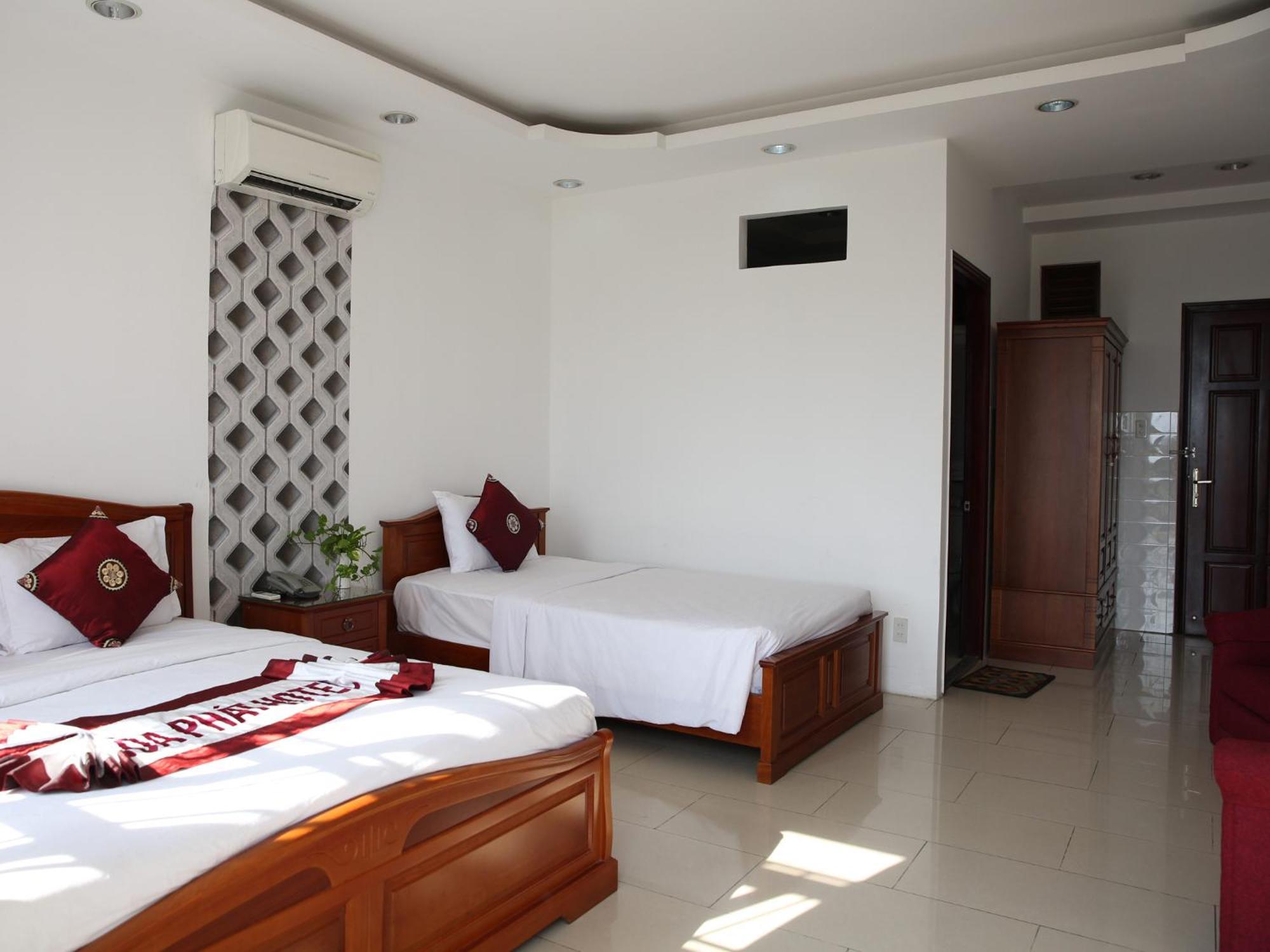 Hoa Phat Hotel & Apartment Hô Chi Minh-Ville Extérieur photo