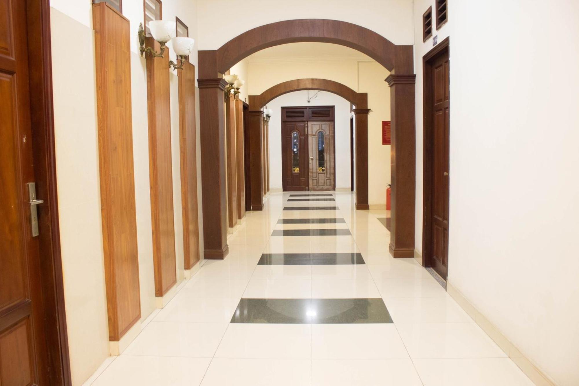 Hoa Phat Hotel & Apartment Hô Chi Minh-Ville Extérieur photo