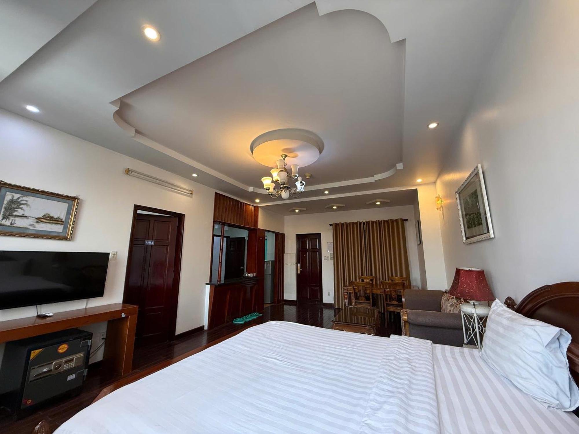 Hoa Phat Hotel & Apartment Hô Chi Minh-Ville Extérieur photo