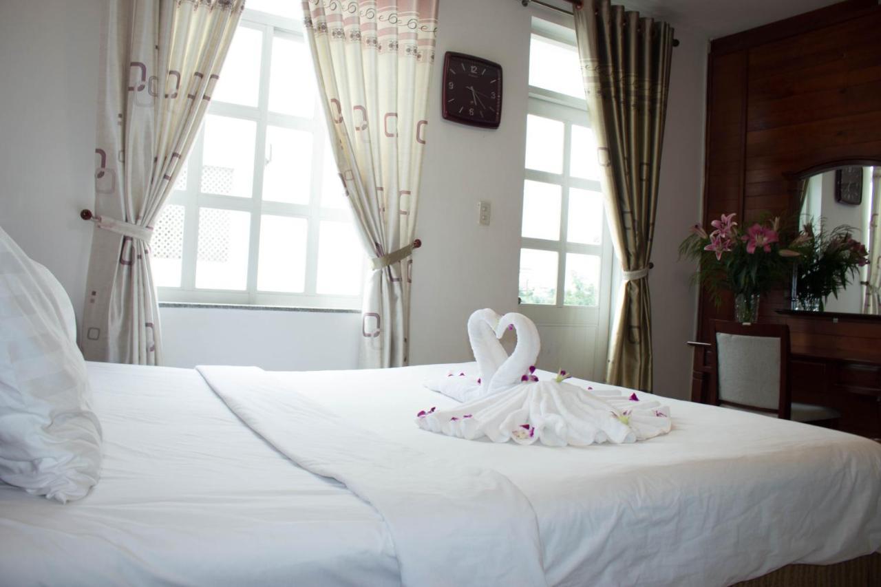 Hoa Phat Hotel & Apartment Hô Chi Minh-Ville Extérieur photo