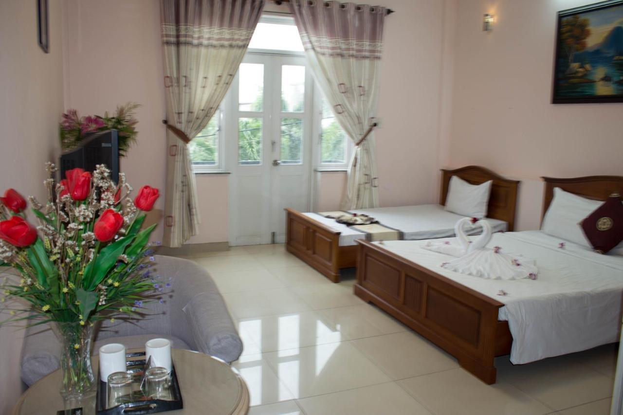 Hoa Phat Hotel & Apartment Hô Chi Minh-Ville Extérieur photo